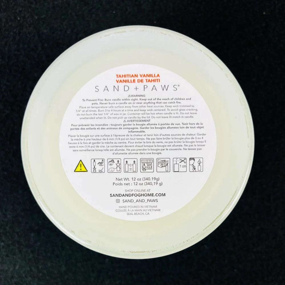 NWT Sand + Paws Tahitian Vanilla Candle 2 Wick 12oz White Jar Paw Print Wood Lid